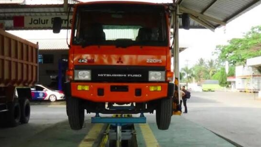 Estimasi Reparasi Truk