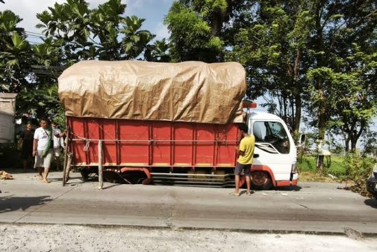 Reparasi Truk Membengkak